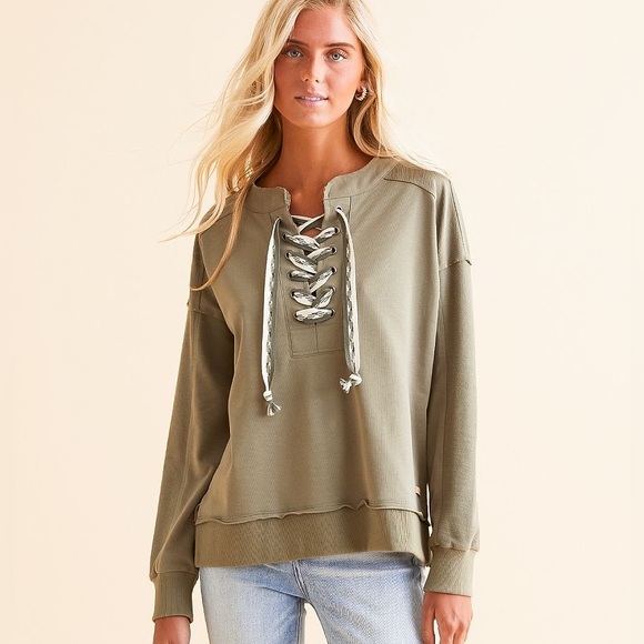 BKE Dusty Olive Green Lace-Up Pullover Sweatshirt Raw Hem Relaxed Fit Size M - Picture 2 of 9